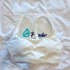 NWOT P’tula Sariya Sports Bra